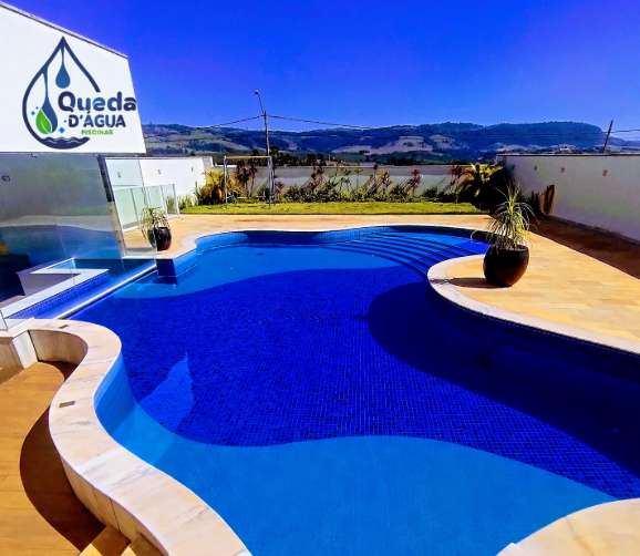 Projeto da Queda D'água Piscinas